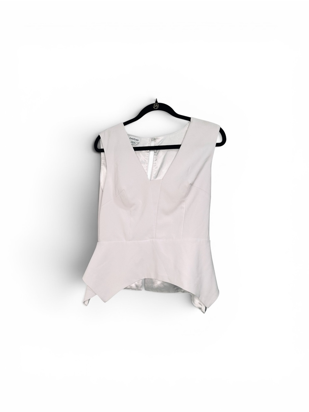 Bebe Carlyle Sleeveless V-Neck Peplum Top in White Size Large